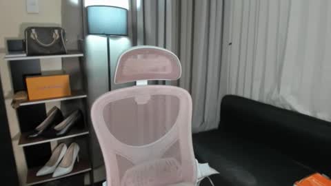 tsuncutmegan online show from December 13, 2025, 7:53 pm