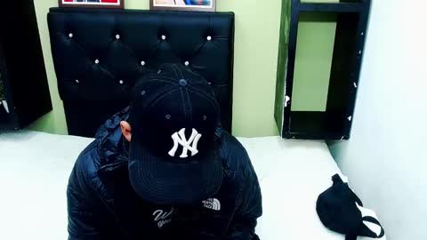 ttimy online show from January 3, 2025, 12:33 am