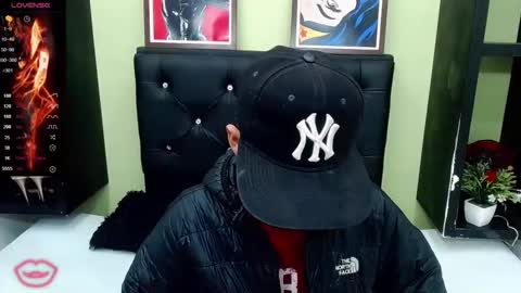 ttimy online show from March 10, 2025, 11:38 pm