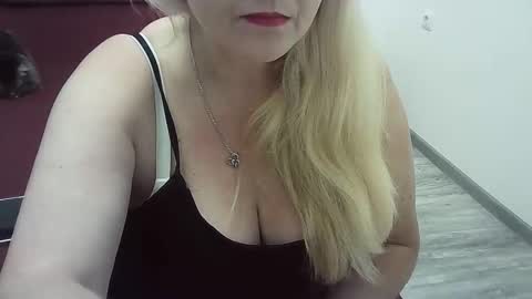 Ttrnynela online show from October 21, 2025, 6:58 am