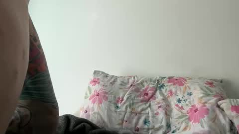Snapshot of tuhands chatting on April 30, 2026, 9:26 am Tuhands online show from April 30, 2026, 9:26 am