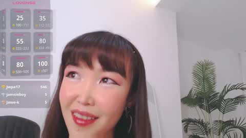 TumiLio online show from February 22, 2025, 4:30 pm