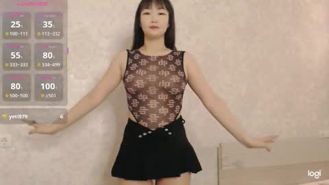 TumiLio online show from September 12, 2025, 1:44 pm