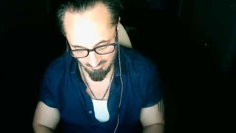 tuscan_taurus online show from April 25, 2026, 8:28 am