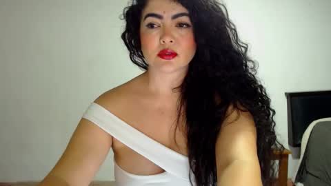 Snapshot of tuti_sex chatting on February 20, 2026, 5:15 am tuti online show from February 20, 2026, 5:15 am