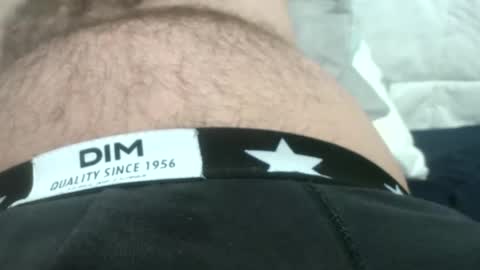 tutu1723153673 online show from September 14, 2025, 6:29 pm