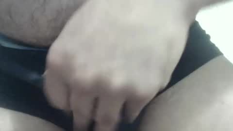 tutu1723153673 online show from April 28, 2026, 7:08 pm