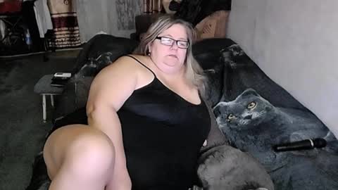 Snapshot of tviks chatting on January 16, 2026, 6:12 pm Lana online show from January 16, 2026, 6:12 pm