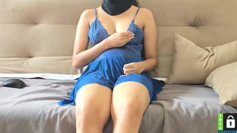 A  M On vacation till 28th online show from October 12, 2025, 3:38 am