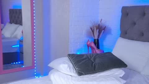 Snapshot of tweety_pie_ chatting on January 16, 2025, 1:27 am Hallie online show from January 16, 2025, 1:27 am