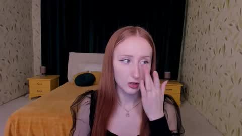 twilightserenade online show from November 20, 2025, 3:39 am