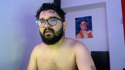 Snapshot of twinflamesxx chatting on June 1, 2026, 5:36 pm TwinFlamesXX online show from June 1, 2026, 5:36 pm