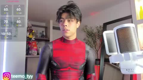 Snapshot of twink_teemo chatting on May 8, 2026, 9:42 pm twink_teemo online show from May 8, 2026, 9:42 pm
