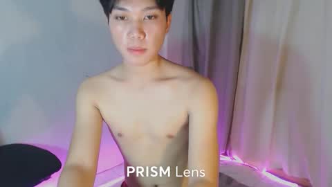 twinkerx online show from April 1, 2026, 4:35 am