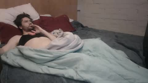 Twinkie 333 online show from October 19, 2025, 4:13 am