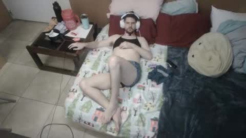 Twinkie 333 online show from October 21, 2025, 5:08 am