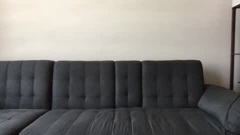 Derrick online show from November 8, 2025, 5:23 pm