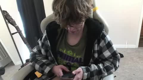 Snapshot of twinktools chatting on February 3, 2026, 8:03 pm shytwink online show from February 3, 2026, 8:03 pm