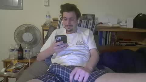 Snapshot of twinkymcgee1234 chatting on April 4, 2026, 6:00 am TwinkyMcgee online show from April 4, 2026, 6:00 am