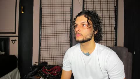 Snapshot of twisted_fantasy_ chatting on January 21, 2025, 12:18 pm Clio Tadeo online show from January 21, 2025, 12:18 pm