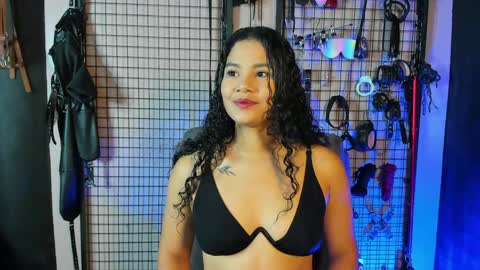 Snapshot of twisted_fantasy_ chatting on February 7, 2025, 9:26 pm Clio Tadeo online show from February 7, 2025, 9:26 pm