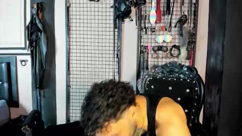 Snapshot of twisted_fantasy_ chatting on February 2, 2026, 3:27 am Clio Tadeo online show from February 2, 2026, 3:27 am