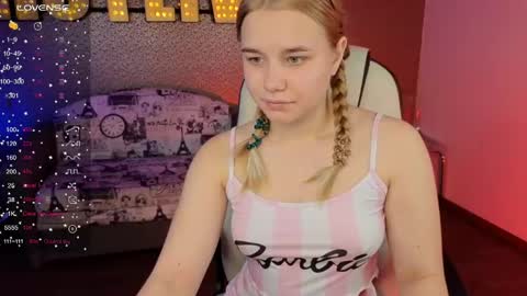 Snapshot of twixxxyt chatting on May 23, 2026, 7:56 am twixxxyt online show from May 23, 2026, 7:56 am
