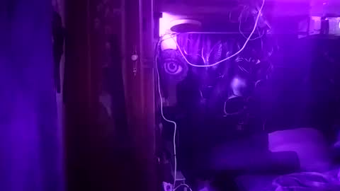Snapshot of twiztidleeanna69 chatting on January 5, 2026, 6:55 pm Tintilizing Excitement online show from January 5, 2026, 6:55 pm