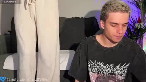 Molly and Nick online show from February 23, 2026, 4:04 pm