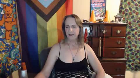 twocumkerry online show from April 23, 2026, 6:36 am