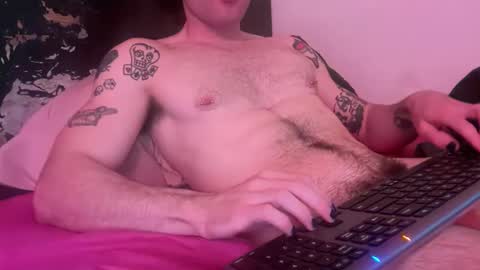 Snapshot of twunkymikey chatting on May 2, 2026, 10:26 pm twunkymikey online show from May 2, 2026, 10:26 pm