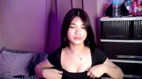 tyladine online show from October 7, 2025, 11:40 am