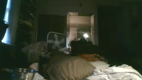 tyler2wo online show from November 14, 2025, 3:00 pm