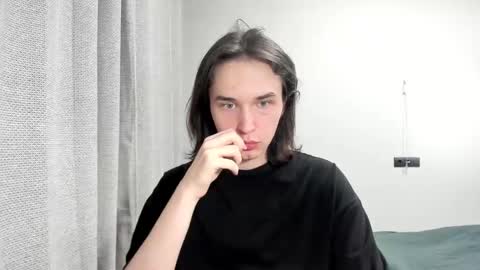 Tyler  johnson online show from January 8, 2025, 1:53 am