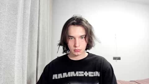 Tyler  johnson online show from February 21, 2025, 1:00 am