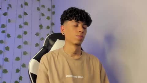 Snapshot of tyler_garcia_ chatting on March 5, 2025, 9:15 pm Tyler Garcia online show from March 5, 2025, 9:15 pm