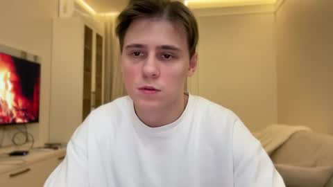 tyler_garrner online show from October 29, 2025, 2:30 pm