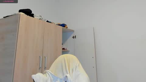 Snapshot of tyler_lautners chatting on December 31, 2024, 3:31 pm online show from December 31, 2024, 3:31 pm