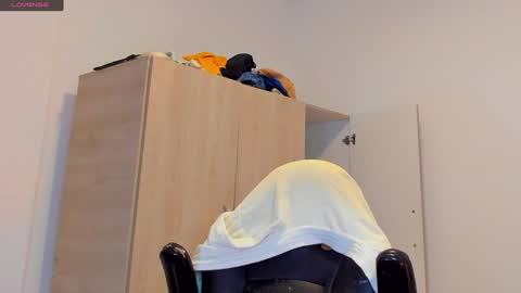 Snapshot of tyler_lautners chatting on January 8, 2025, 2:46 pm online show from January 8, 2025, 2:46 pm