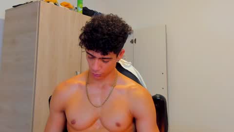 Snapshot of tyler_lautners chatting on January 14, 2025, 11:31 am online show from January 14, 2025, 11:31 am