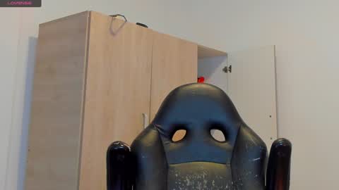 Snapshot of tyler_lautners chatting on January 23, 2025, 12:30 pm online show from January 23, 2025, 12:30 pm