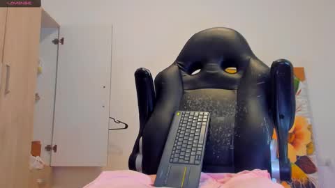 Snapshot of tyler_lautners chatting on March 7, 2025, 7:41 am online show from March 7, 2025, 7:41 am