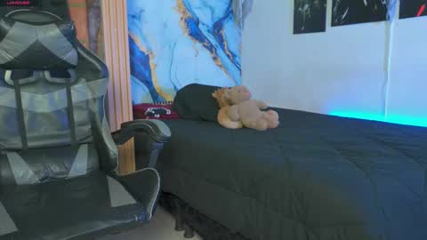 Snapshot of tyler_price01 chatting on November 27, 2025, 2:13 am Tyler online show from November 27, 2025, 2:13 am