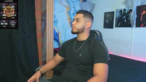 Snapshot of tyler_price01 chatting on December 1, 2025, 11:43 pm Tyler online show from December 1, 2025, 11:43 pm