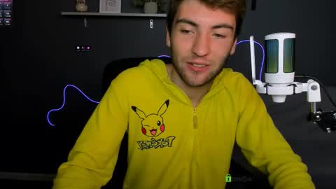 Snapshot of tyler_sparks_ chatting on September 18, 2025, 5:42 am tyler_sparks_ online show from September 18, 2025, 5:42 am