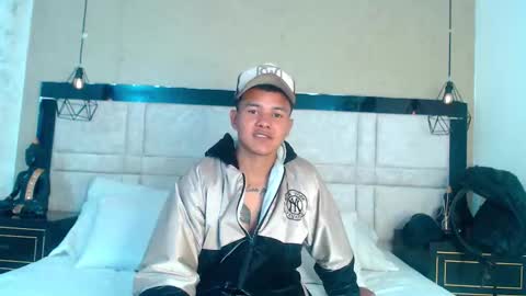 Snapshot of tylergandi chatting on February 19, 2026, 8:38 pm Tyler online show from February 19, 2026, 8:38 pm