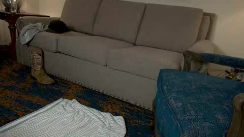 TylerLogan813 online show from October 30, 2025, 5:53 am