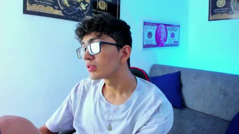   online show from February 4, 2025, 3:11 am