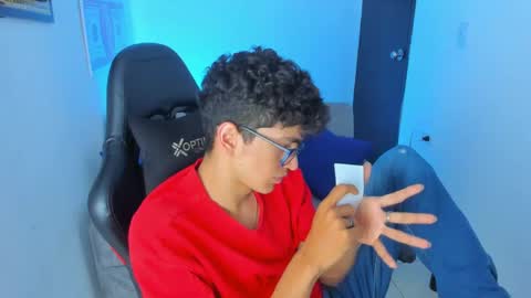   online show from February 15, 2025, 9:27 am