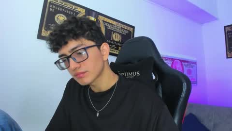   online show from March 12, 2025, 2:52 am